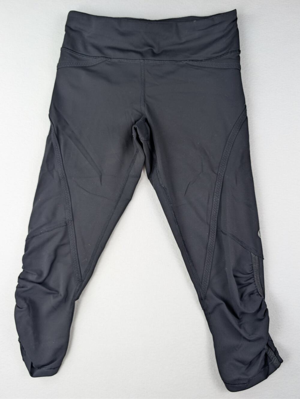Lululemon Black Ruched Crop Leggings Size 2 Y2K Activewear